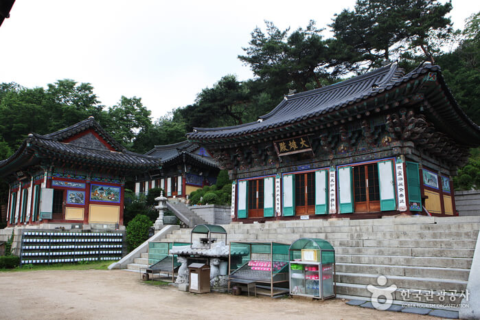 Kuil Hwagyesa Seoul (화계사(서울))