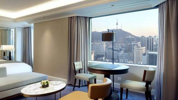 Lotte Hotel World Room Service