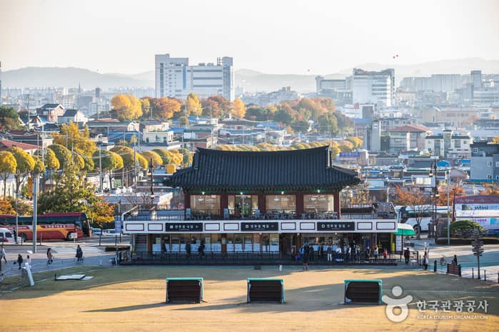 Benteng Suwon Hwaseong [Warisan Dunia UNESCO]