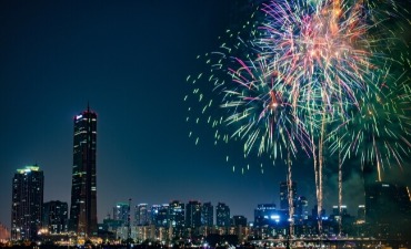 Photo_Festival Kembang Api Internasional Seoul Menerangi Malam