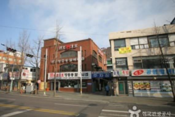 Photo_Jangchungdong Jokbal Alley, Seoul