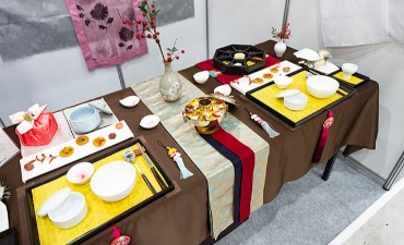 Photo_Ahli Makanan Tradisional Korea Berkumpul di Festival Budaya Makanan Asli