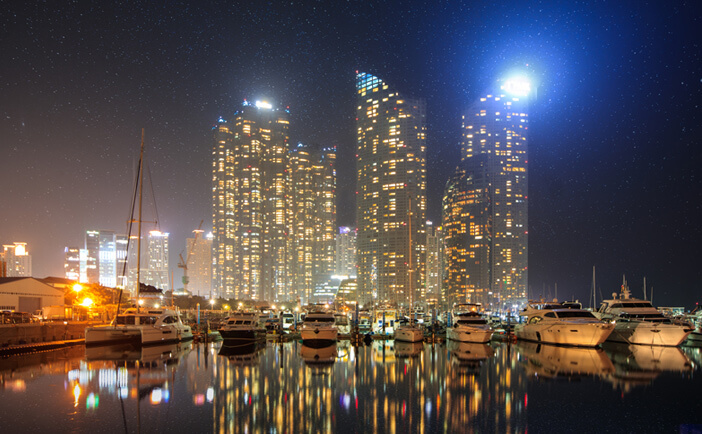 Photo_Pemandangan malam di Kota Pelabuhan