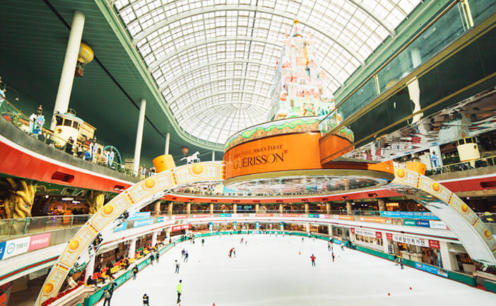 Photo_Pemandangan di Gelanggang Ice Skating Indoor Lotte World