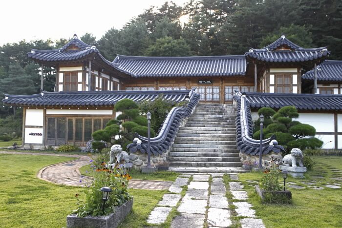 Photo_Tampak Luar Bangunan Penginapan rumah tradisional Korea