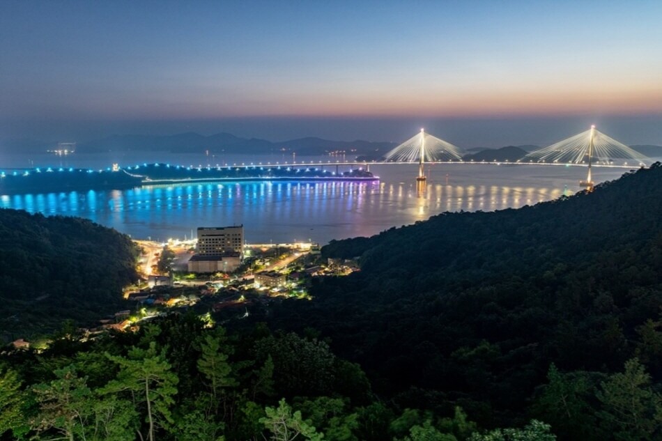 Photo_Pemandangan malam Jembatan Mokpodaegyo