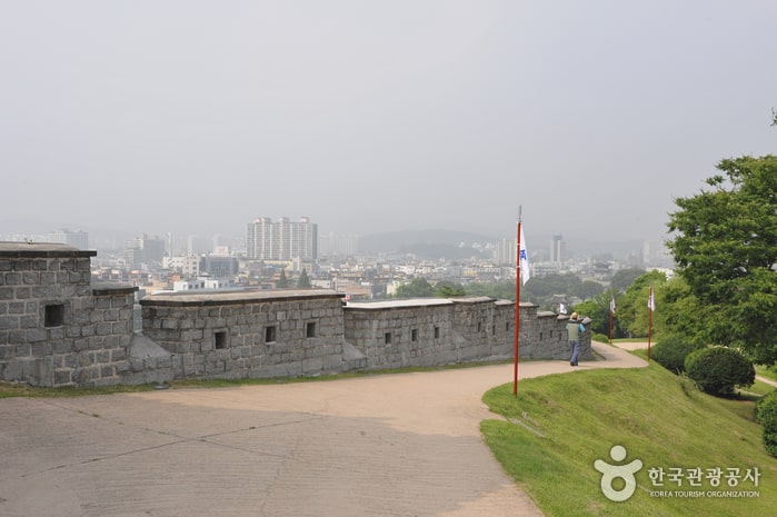 Benteng Suwon Hwaseong-9