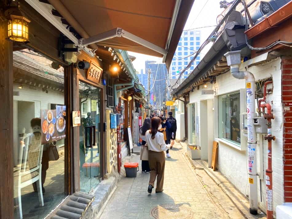 Dari Tempat Wisata Ikonik hingga Tempat Baru yang Trending, 9 Tempat Wisata Terbaik di Seoul-20